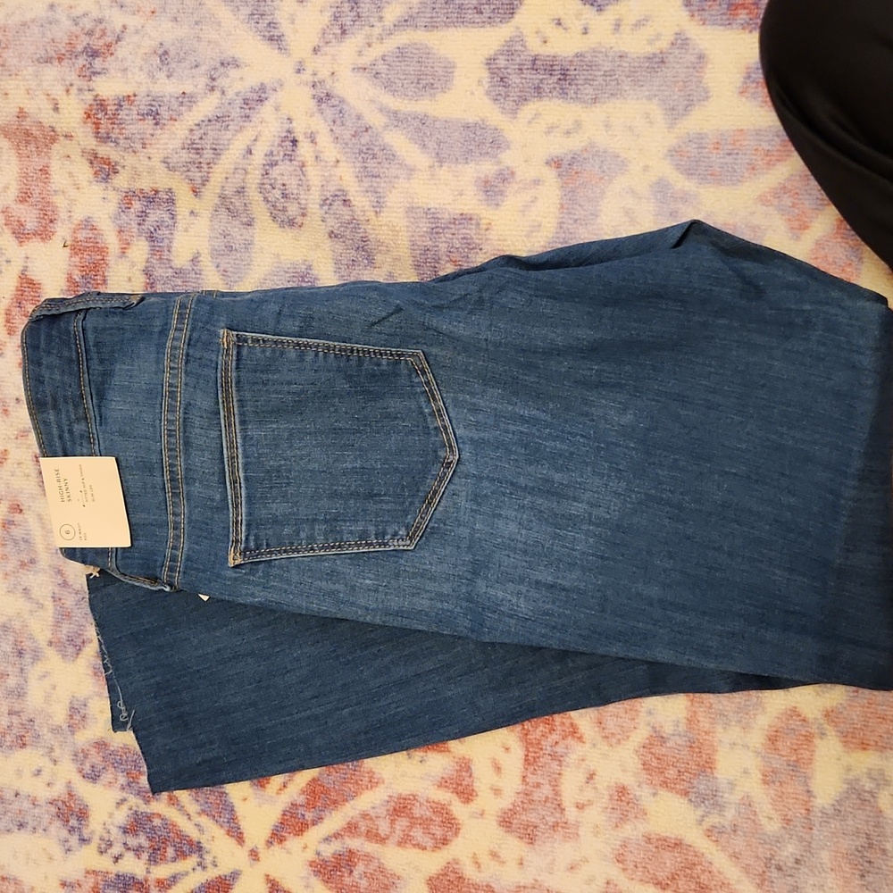 Universal Thread Jeans - Picture 2 of 3